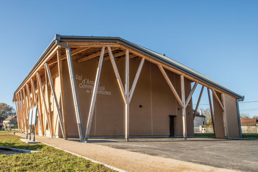 Bois et paille au Val d’Amour France Bois Forêt